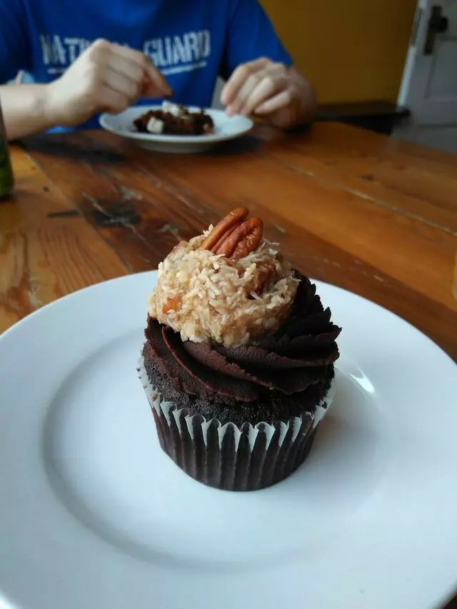 Mud Pie Vegan Bakery & Coffeehouse