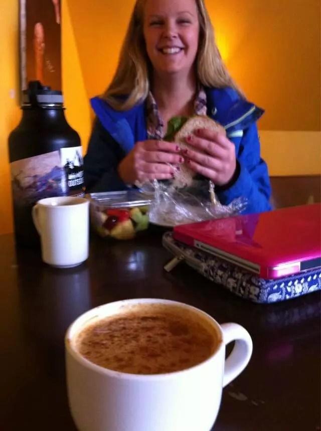 Mud Pie Vegan Bakery & Coffeehouse