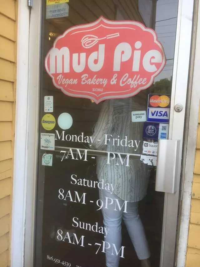 Mud Pie Vegan Bakery & Coffeehouse