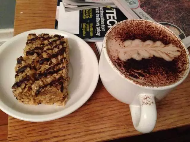 Mud Pie Vegan Bakery & Coffeehouse