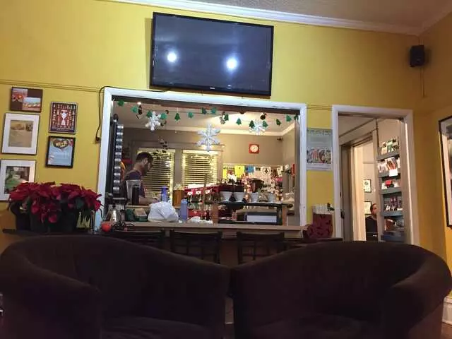 Mud Pie Vegan Bakery & Coffeehouse