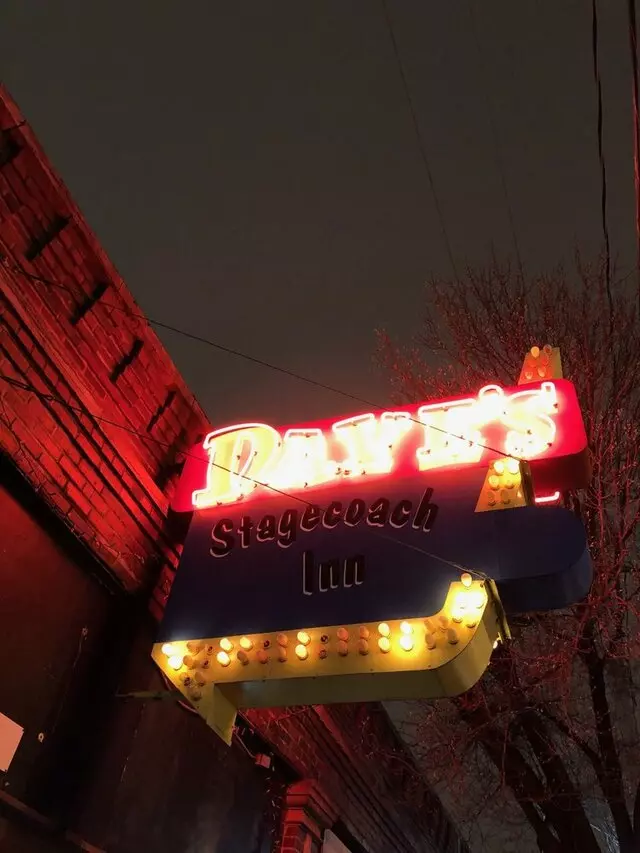 Dave’s Stagecoach