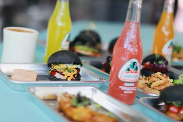Pirate's Bone Burgers