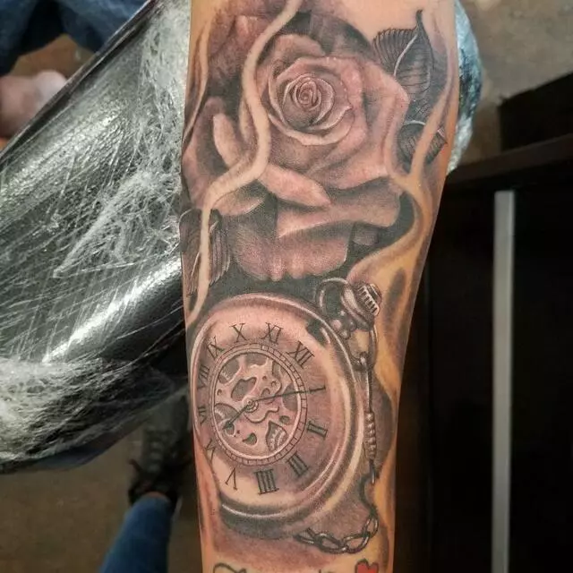 816 Tattoo