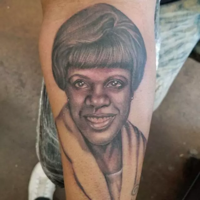 816 Tattoo