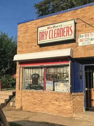 De Best Dry Cleaning & Laundry