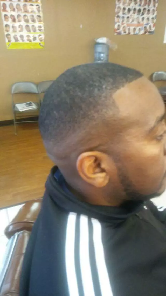 All pro Barbershop