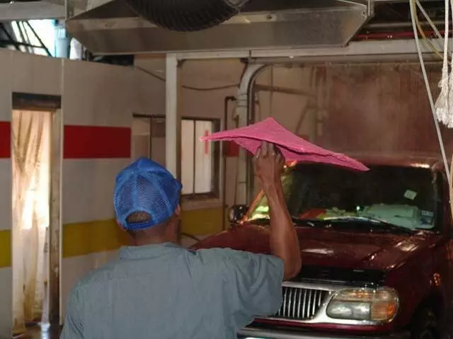 All Seasons Car Wash & Detail Service Center