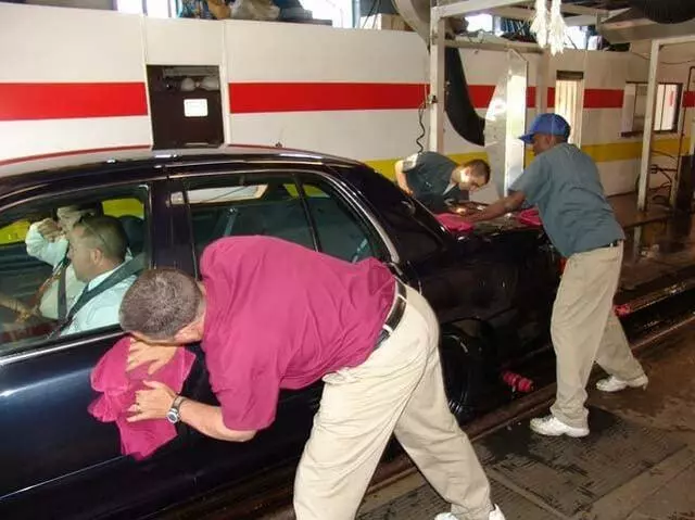 All Seasons Car Wash & Detail Service Center