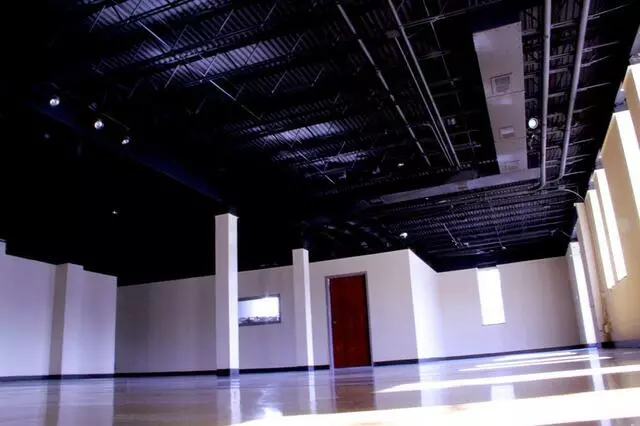 92 Ward Parkway Event Space