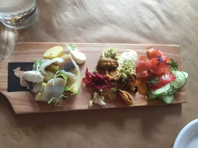 Krokstrom Klubb & Market