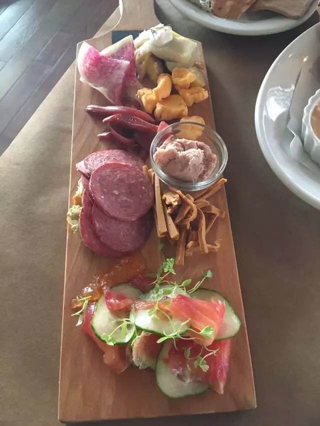 Krokstrom Klubb & Market