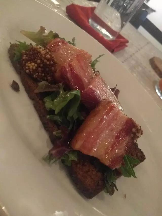 Krokstrom Klubb & Market