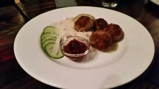 Krokstrom Klubb & Market
