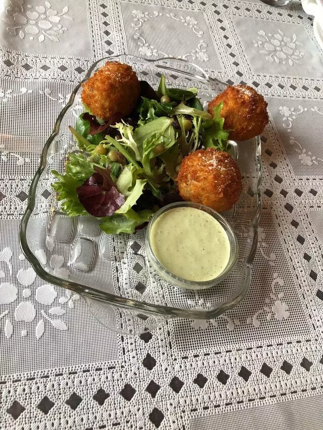 Krokstrom Klubb & Market