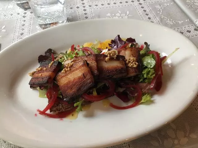 Krokstrom Klubb & Market