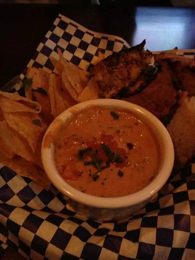 Hi Dive Lounge