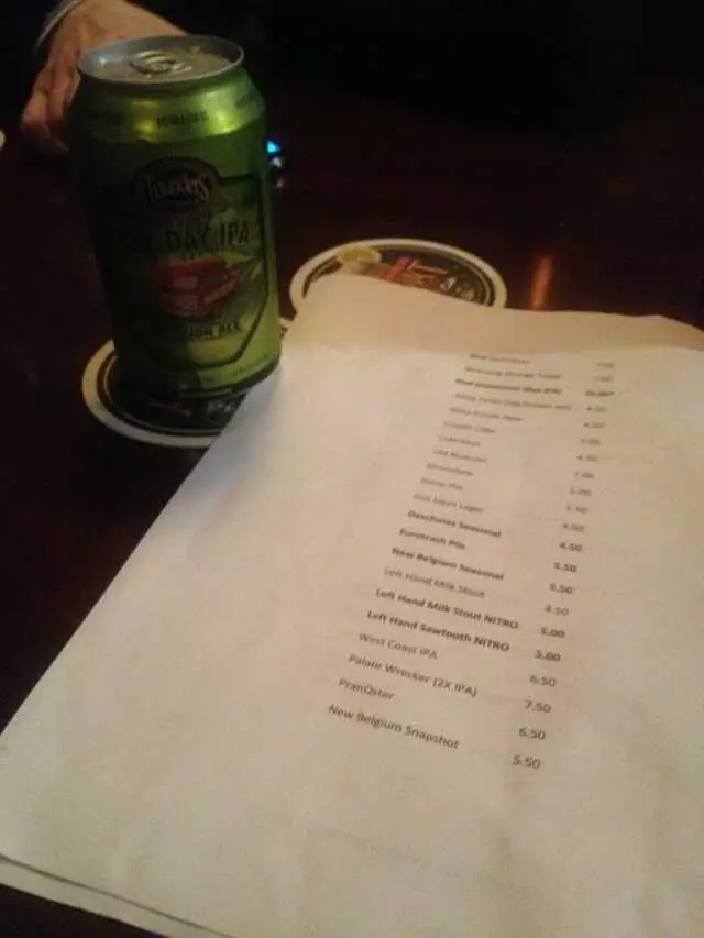 Hi Dive Lounge