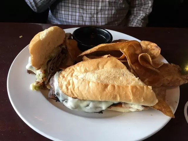 Hi Dive Lounge