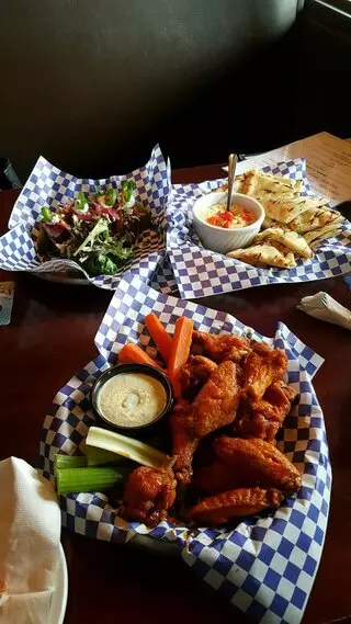 Hi Dive Lounge
