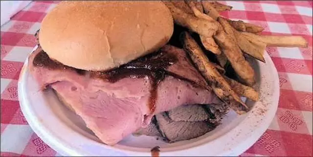 Danny Edward’s Boulevard BBQ