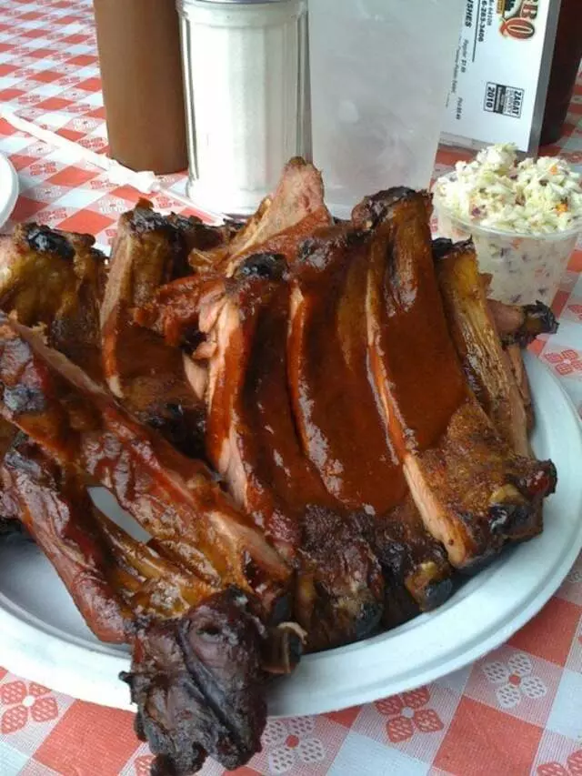 Danny Edward’s Boulevard BBQ