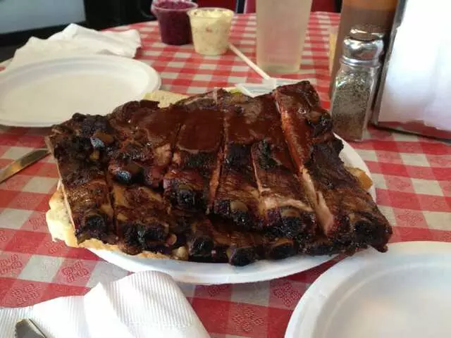 Danny Edward’s Boulevard BBQ