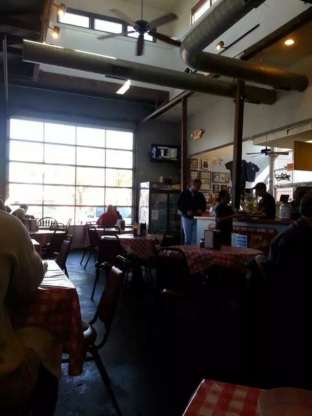Danny Edward’s Boulevard BBQ