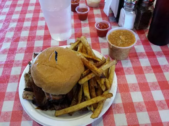 Danny Edward’s Boulevard BBQ