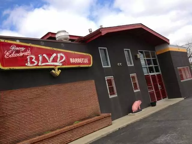 Danny Edward’s Boulevard BBQ