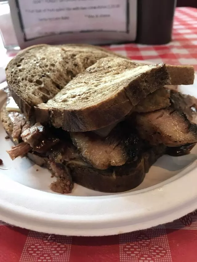 Danny Edward’s Boulevard BBQ