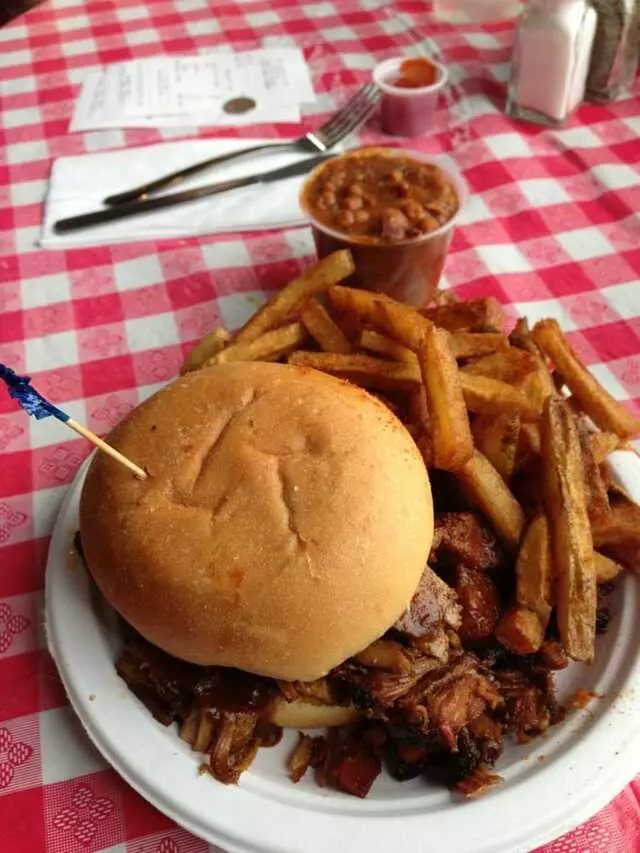 Danny Edward’s Boulevard BBQ