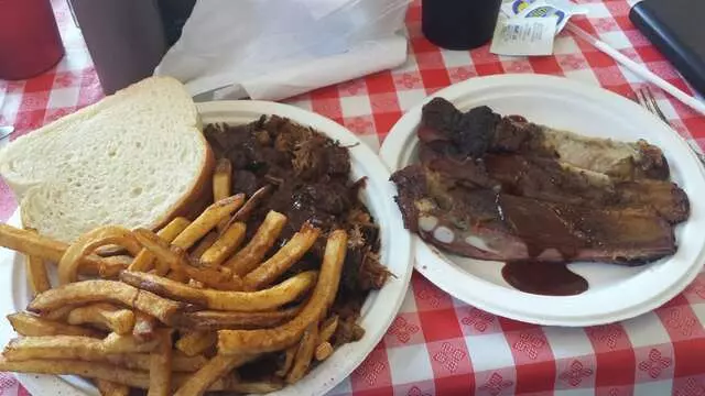 Danny Edward’s Boulevard BBQ