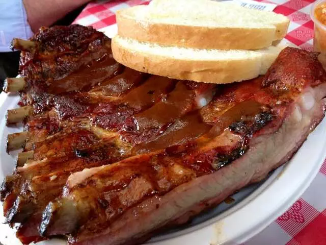 Danny Edward’s Boulevard BBQ