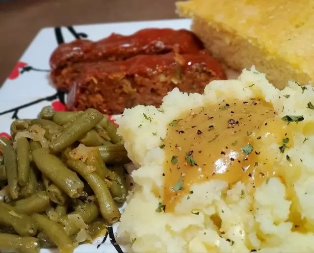 Topknotch Vegan Vittles