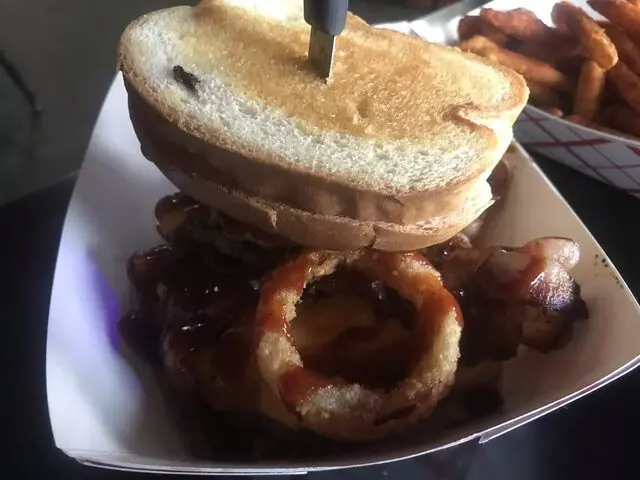 Rockstar Burgers
