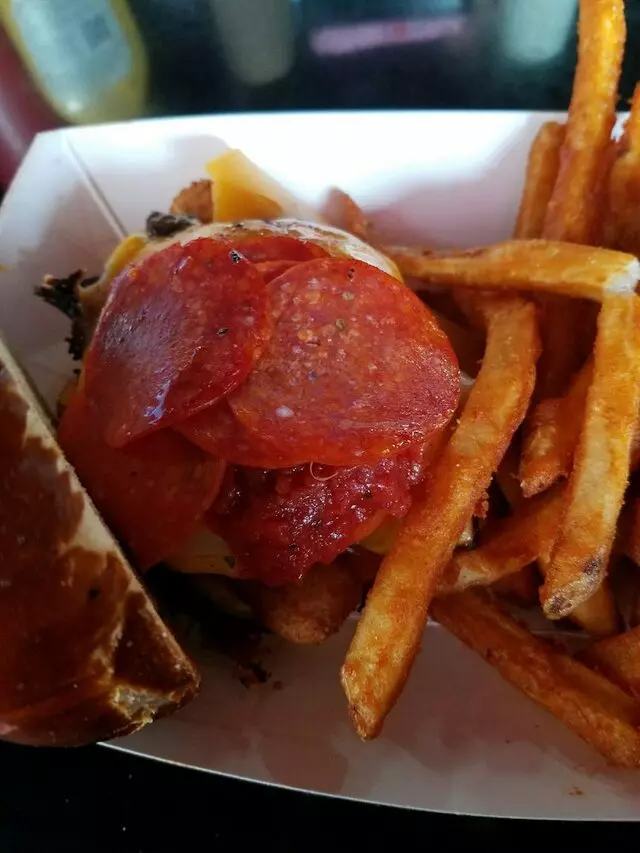Rockstar Burgers