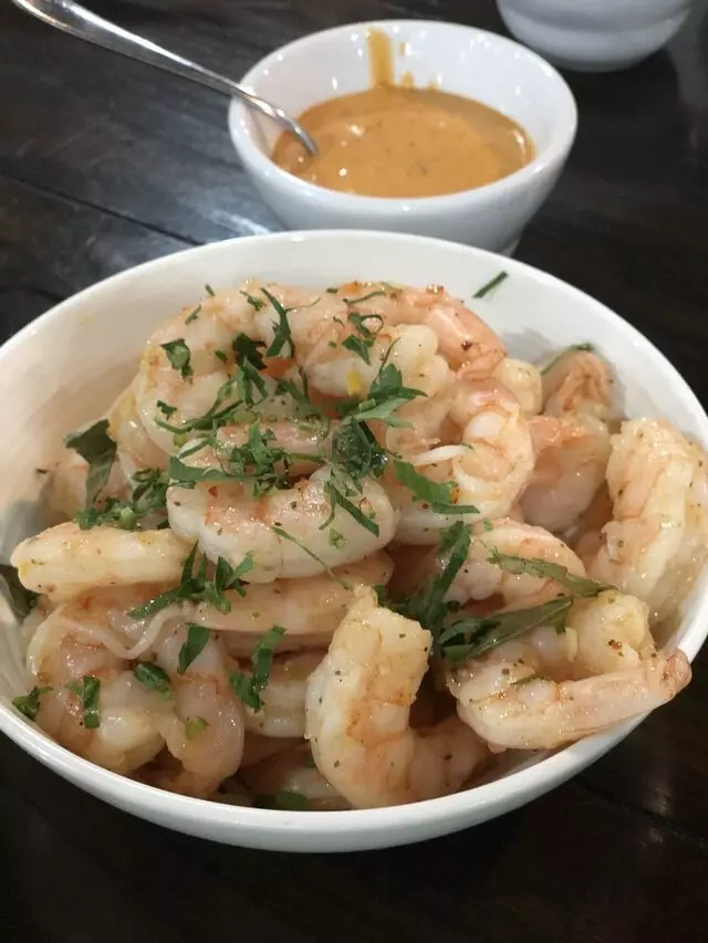 EJ’s Urban Eatery