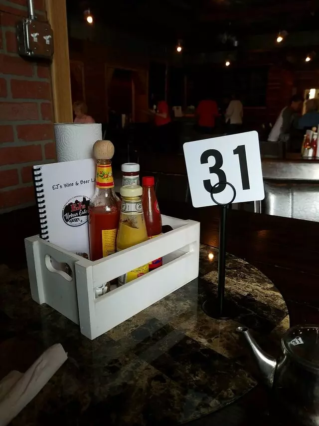 EJ’s Urban Eatery