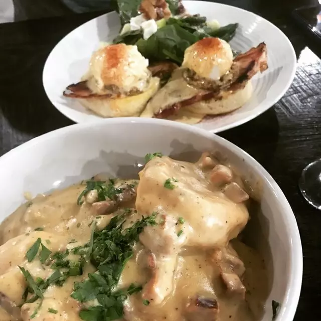 EJ’s Urban Eatery