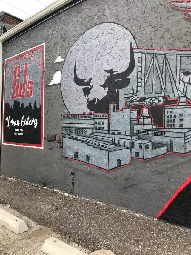 EJ’s Urban Eatery