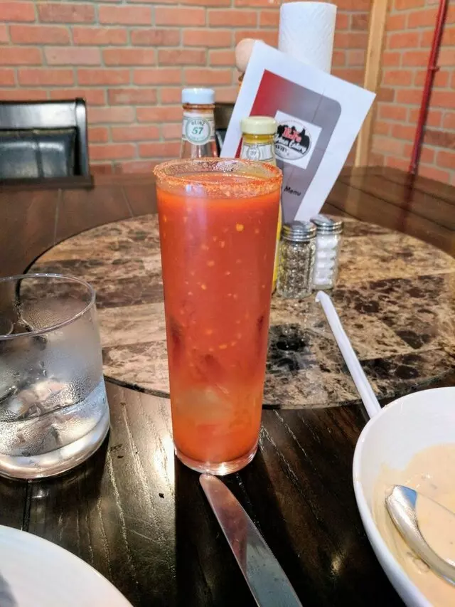 EJ’s Urban Eatery