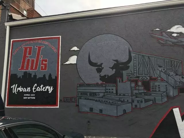 EJ’s Urban Eatery