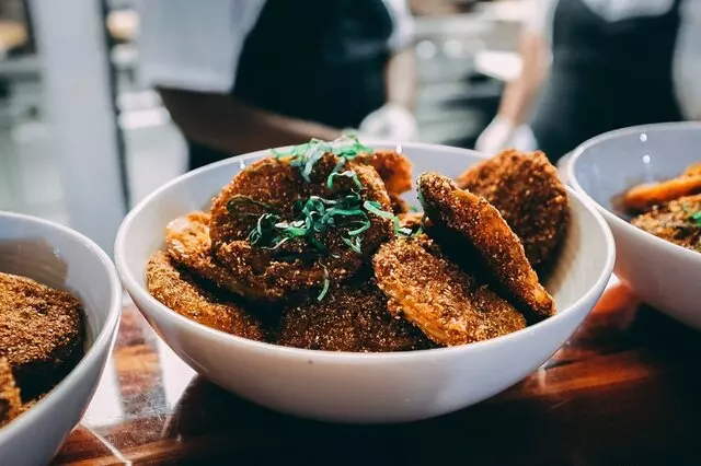 EJ’s Urban Eatery