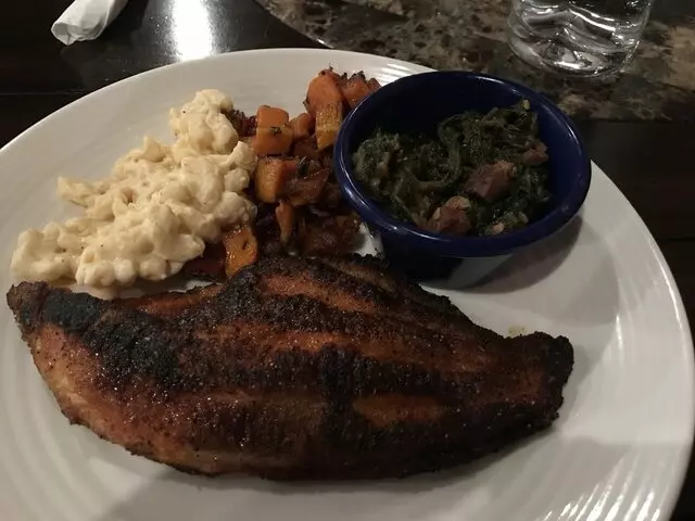 EJ’s Urban Eatery