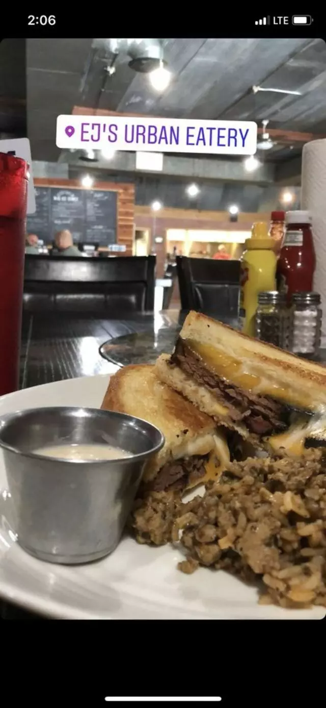 EJ’s Urban Eatery