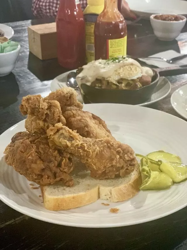 EJ’s Urban Eatery