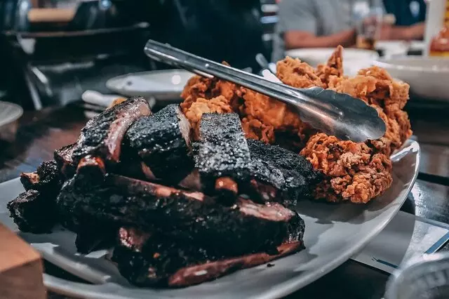 EJ’s Urban Eatery