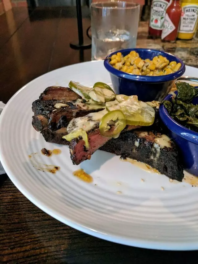 EJ’s Urban Eatery