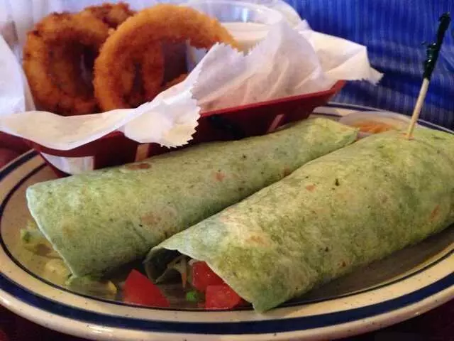 Chappell’s Restaurant & Sports Museum
